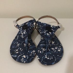 LAUREN RALPH LAUREN
Women's Ellington Flat Sandals, Size 6 and Size 8